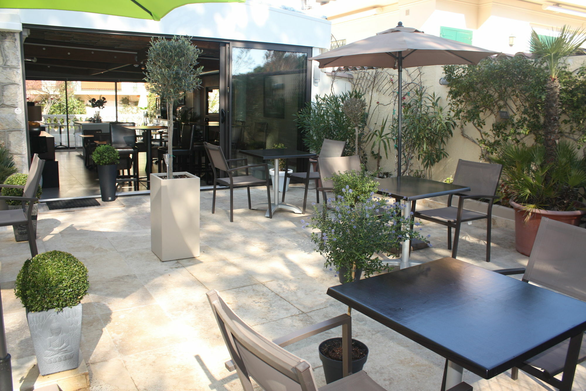 Hotel Miramar- Cap D'Antibes - La Garoupe Plage Екстер'єр фото