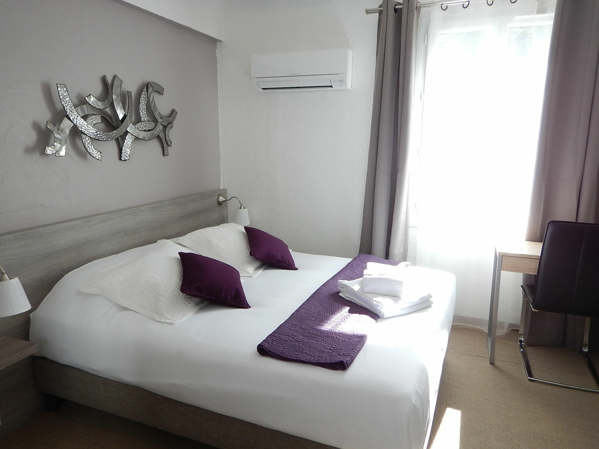 Hotel Miramar- Cap D'Antibes - La Garoupe Plage Екстер'єр фото