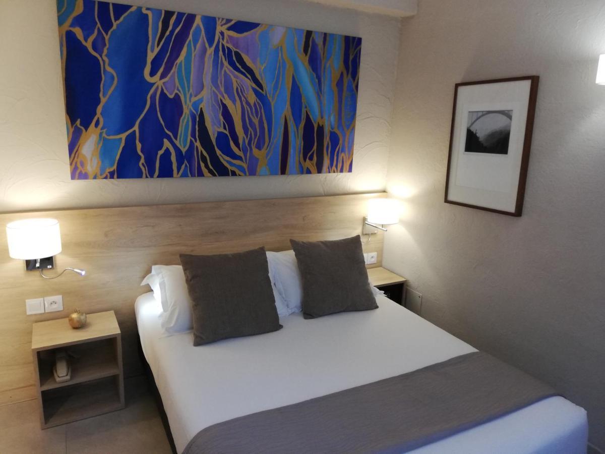 Hotel Miramar- Cap D'Antibes - La Garoupe Plage Екстер'єр фото